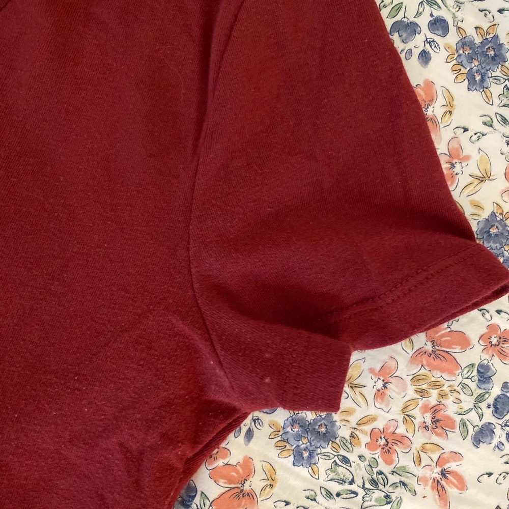 Maroon top - Picture 6 of 6